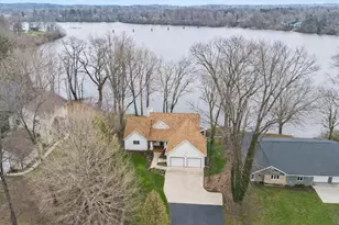 9895 Lakeview Dr, Berrien Springs, MI 49103 - Photo 1