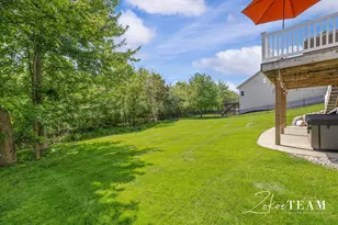 1922 Stratford Ln NW, Walker, MI 49534 - Photo 35