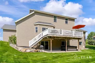1922 Stratford Ln NW, Walker, MI 49534 - Photo 33