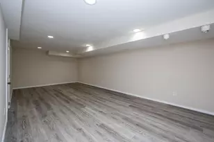 2514 Essex Ct, Saint Joseph, MI 49085 - Photo 23