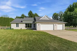 22401 Happy Dr, Cassopolis, MI 49031 - Photo 5