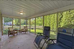 22401 Happy Dr, Cassopolis, MI 49031 - Photo 9