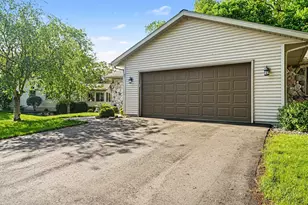 6811 Birdsong Ave, Kalamazoo, MI 49009 - Photo 5