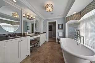 267 Woodberry Dr, Bloomfield Hills, MI 48304 - Photo 33