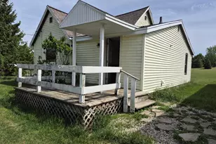 17125 Tyrone Ave, Kent City, MI 49330 - Photo 3