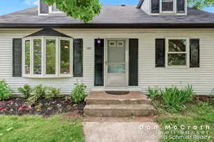 1401 Sibley St, Lowell, MI 49331 - Photo 3