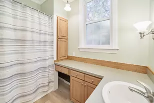 513 Oak St, Manistee, MI 49660 - Photo 33