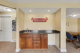 6011 Elmwood Lake Dr, Hudsonville, MI 49426 - Photo 21