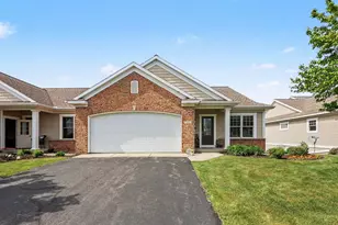 6011 Elmwood Lake Dr, Hudsonville, MI 49426 - Photo 27