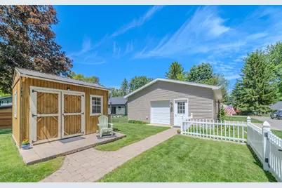 12569 S Crystal Lake Drive, Cement City, MI 49233 - Photo 25