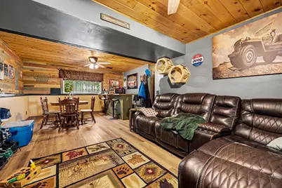 32 W Averill Street, Sparta, MI 49345 - Photo 25