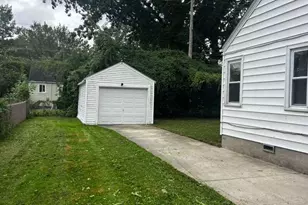 20690 California St, Saint Clair Shores, MI 48080 - Photo 13