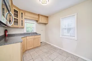 116 Sibben St, Manistee, MI 49660 - Photo 9