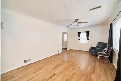 116 Sibben Street, Manistee, MI 49660 - Photo 5
