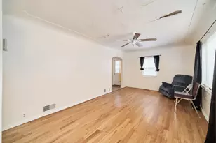 116 Sibben St, Manistee, MI 49660 - Photo 5