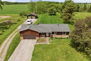 5430 Cook Rd, Swartz Creek, MI 48473 - Photo 3