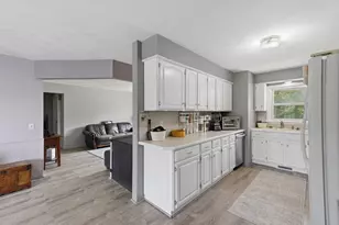 5430 Cook Rd, Swartz Creek, MI 48473 - Photo 7