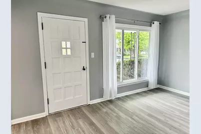 2360 Harvard Road, Berkley, MI 48072 - Photo 11