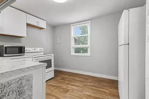 521 N Spruce St, Vicksburg, MI 49097 - Photo 7