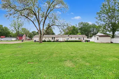 521 N Spruce Street, Vicksburg, MI 49097 - Photo 3