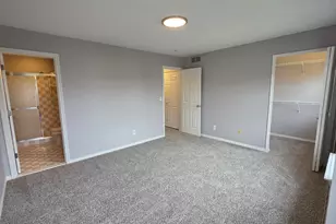 1563 Cass Lake Rd, Keego Harbor, MI 48320 - Photo 19