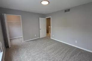 1563 Cass Lake Rd, Keego Harbor, MI 48320 - Photo 23