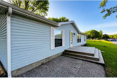 54598 Park Lane, Eau Claire, MI 49111 - Photo 5