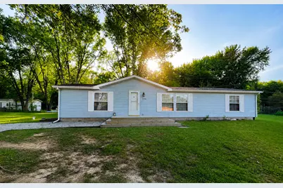 54598 Park Lane, Eau Claire, MI 49111 - Photo 1
