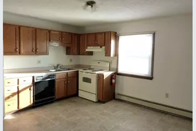 18864 W Baseline Road, Olivet, MI 49076 - Photo 9