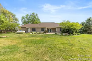 4454 Foxmoor Ct, Middleville, MI 49333 - Photo 47