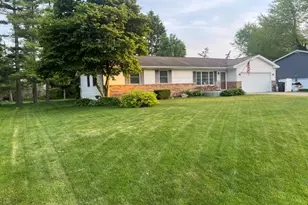 3779 Northmeadow Rd, Jackson, MI 49201 - Photo 1
