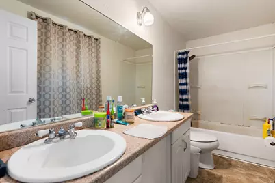 1567 Stratford Court, Ypsilanti, MI 48198 - Photo 19