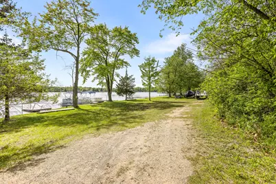 4035 Oak Park Drive, Osseo, MI 49266 - Photo 21