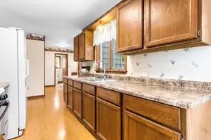 4035 Oak Pk Dr, Osseo, MI 49266 - Photo 9