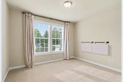8888 Oakland Hills Circle, Portage, MI 49024 - Photo 15