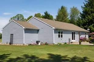 7300 N 30th St, Richland, MI 49083 - Photo 7