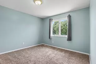 22917 Canary Ave, Mattawan, MI 49071 - Photo 9