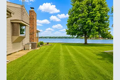 173 S Grand Pointe Drive, Brooklyn, MI 49230 - Photo 9