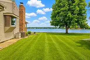 173 S Grand Pointe Dr, Brooklyn, MI 49230 - Photo 9
