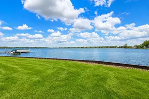 173 S Grand Pointe Dr, Brooklyn, MI 49230 - Photo 3