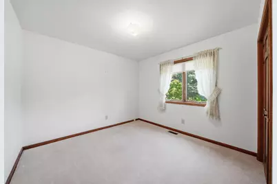 475 Greenbriar Place, Jonesville, MI 49250 - Photo 25