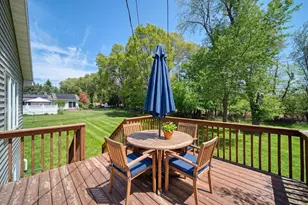475 Greenbriar Pl, Jonesville, MI 49250 - Photo 9
