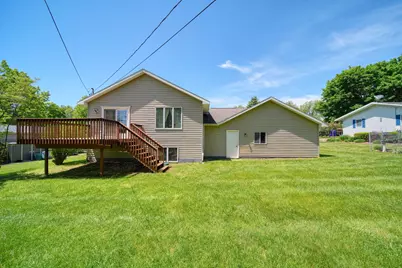 475 Greenbriar Place, Jonesville, MI 49250 - Photo 7