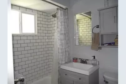 612 E Melendy Street, Ludington, MI 49431 - Photo 9