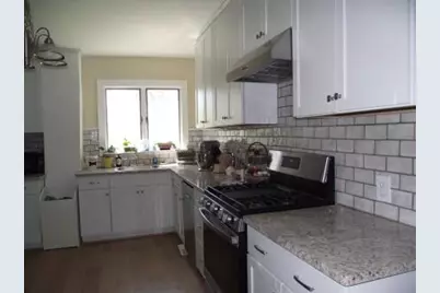 612 E Melendy Street, Ludington, MI 49431 - Photo 5