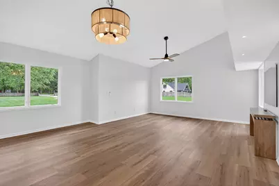 5010 Woodland Road, Jackson, MI 49203 - Photo 9