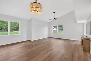 5010 Woodland Rd, Jackson, MI 49203 - Photo 9