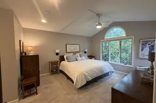 1910 Hidden Oak Ct SE, Grand Rapids, MI 49546 - Photo 13