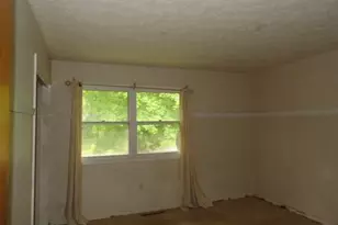 243 Devon Rd, Battle Creek, MI 49015 - Photo 11