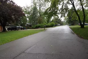 243 Devon Rd, Battle Creek, MI 49015 - Photo 27